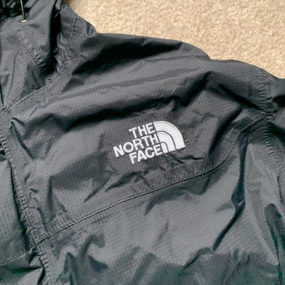 North Face Black Windbreaker - Picture 5 of 10